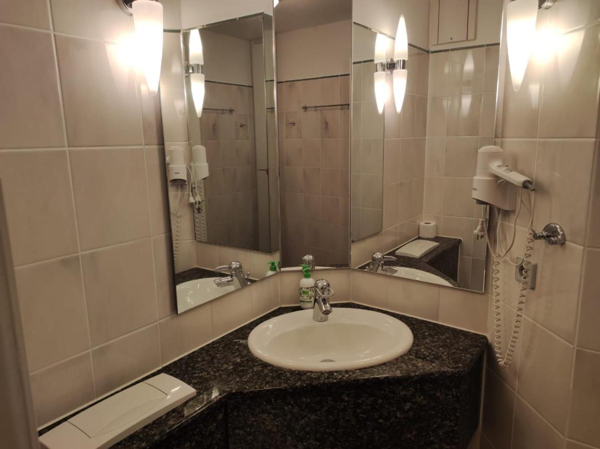 Apartment Seeadler Mit Balkon Dewichow المظهر الخارجي الصورة